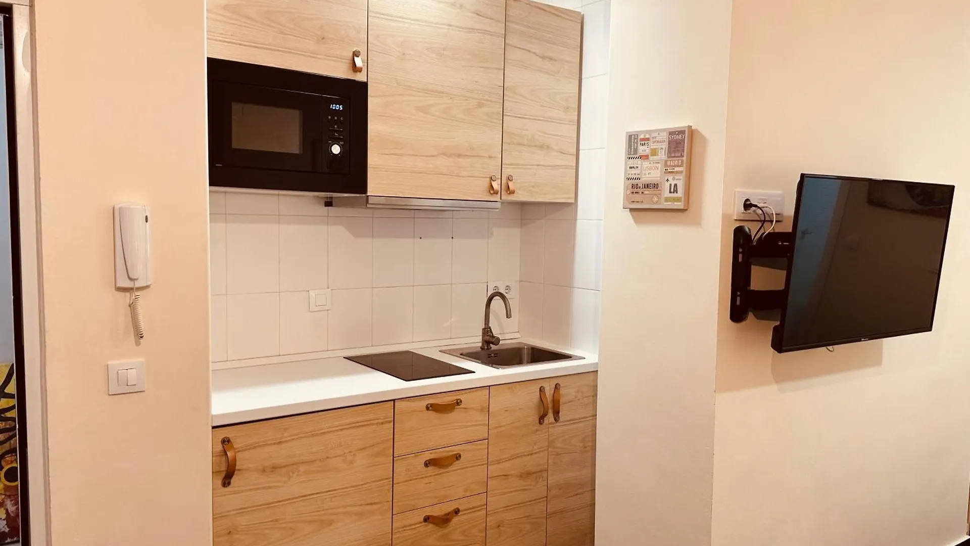 Aym Places Maestranza Apartment Seville
