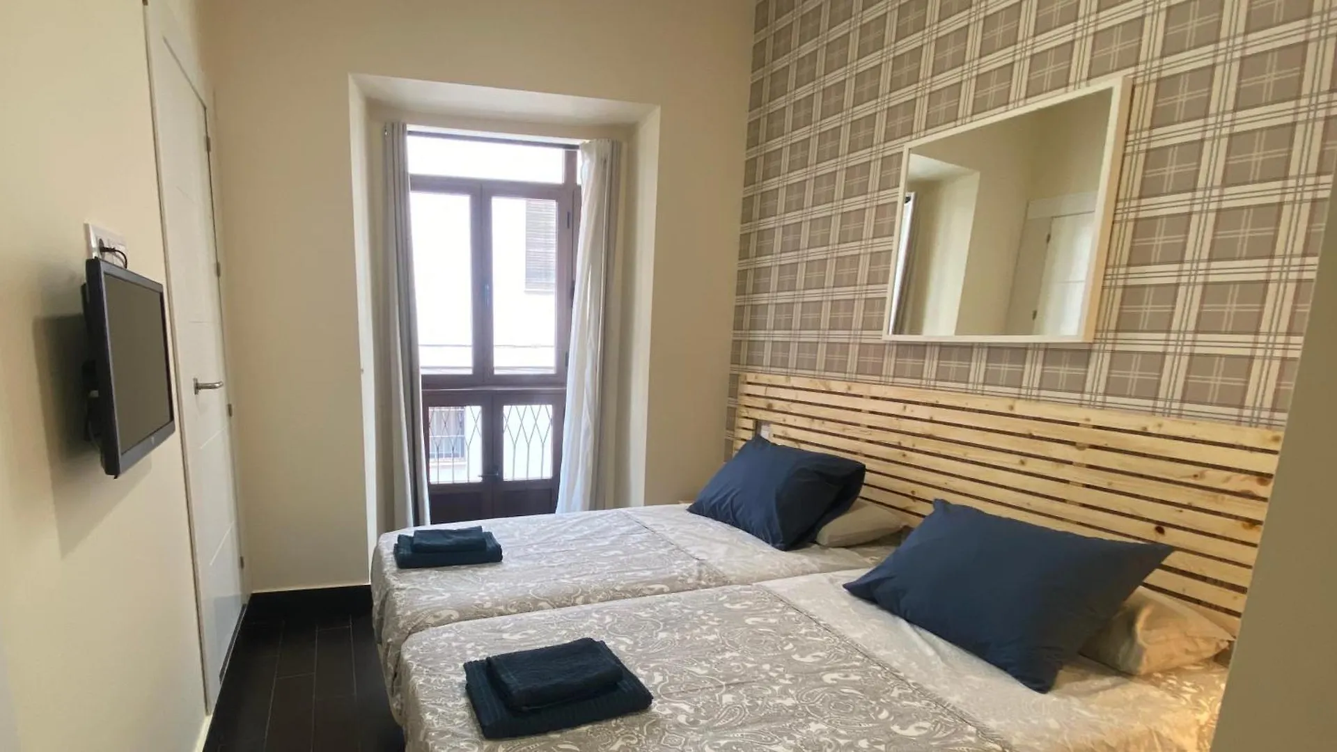 Aym Places Maestranza Apartment Seville